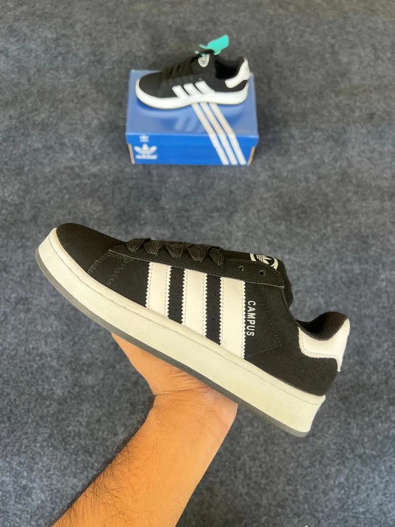 Campus 00S - Black (White Sole) view 2