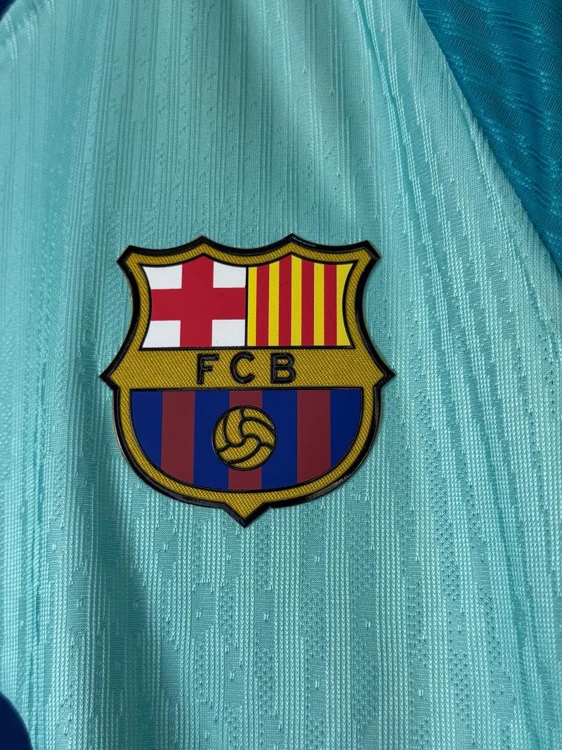 FC Barcelona 3rd kit 2026/27 – Player Edition view 8