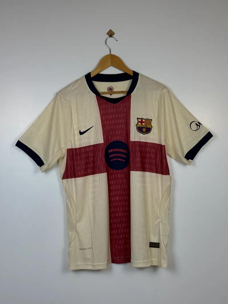 FC Barcelona 4th kit 2026/27 – Player Edition view 3
