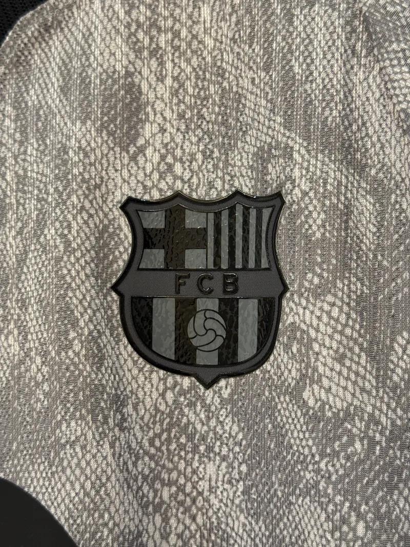 FC Barcelona Goal Keeper kit 2026/27 – Player Edition view 8