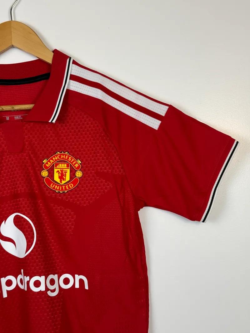 Manchester United Home Jersey 2026/27  – Player Edition view 6