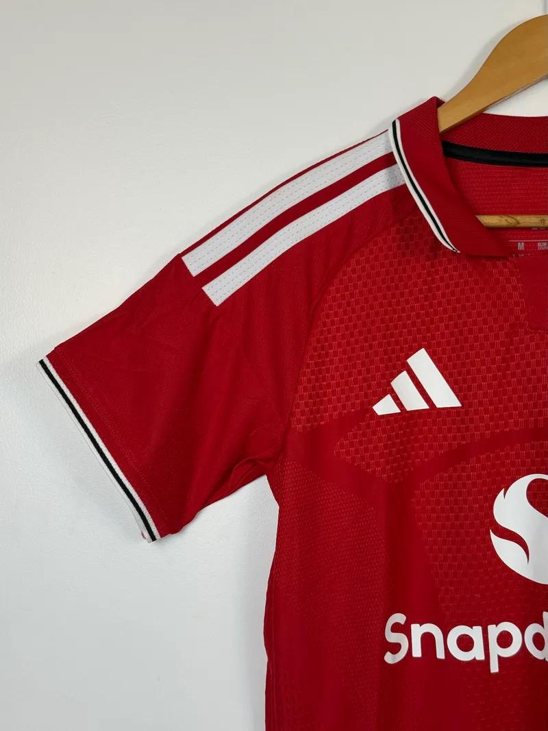 Manchester United Home Jersey 2026/27  – Player Edition view 7
