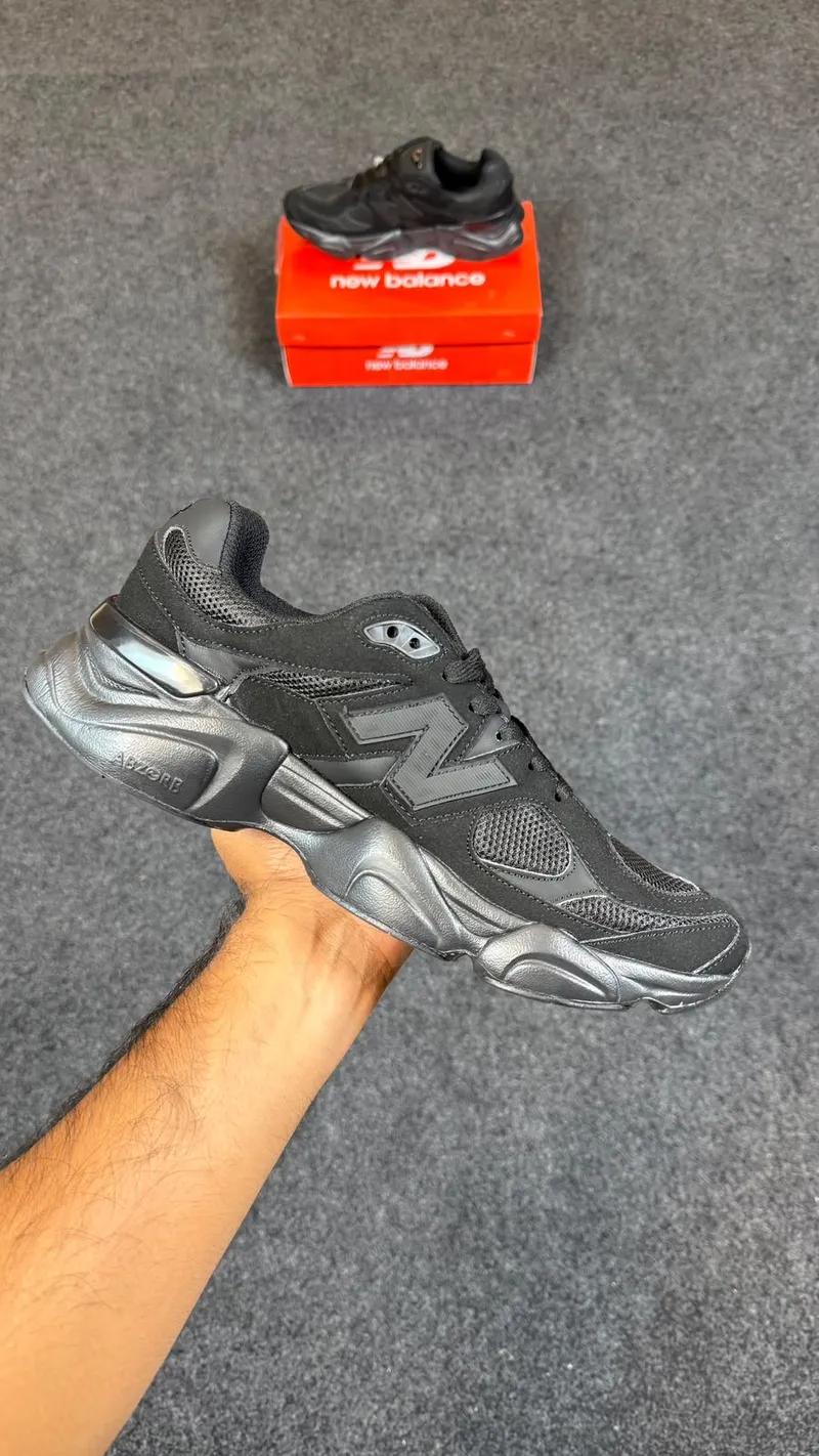 NB 9060 Triple Black view 3
