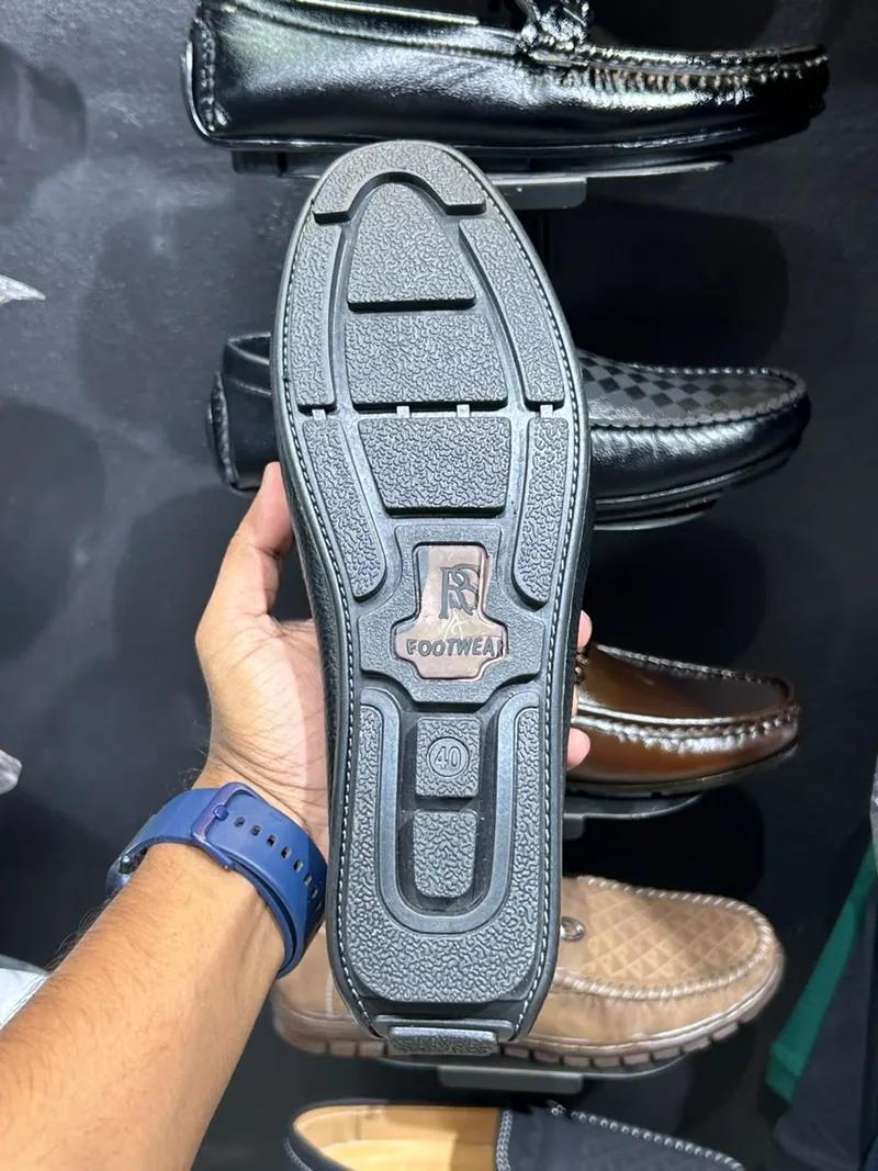 Oxford Classic Loafer - Black view 4