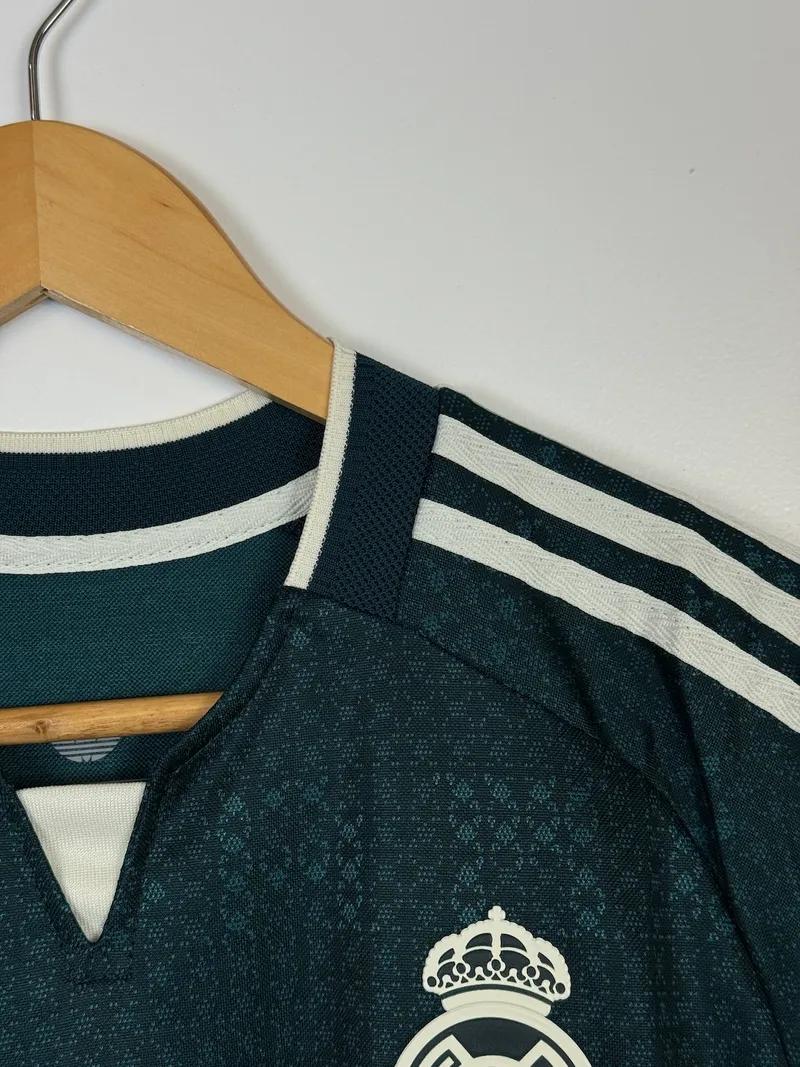 Real Madrid Away Jersey 2026/27 – Player Edition view 11