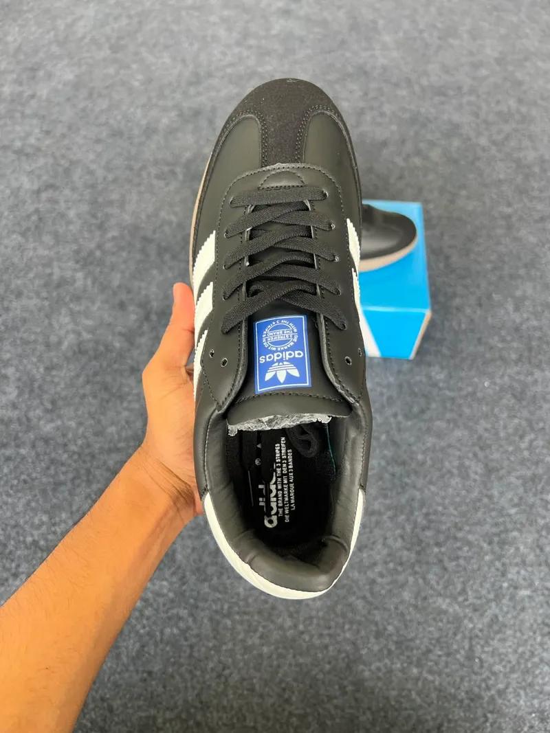 Samba OG - Black view 3