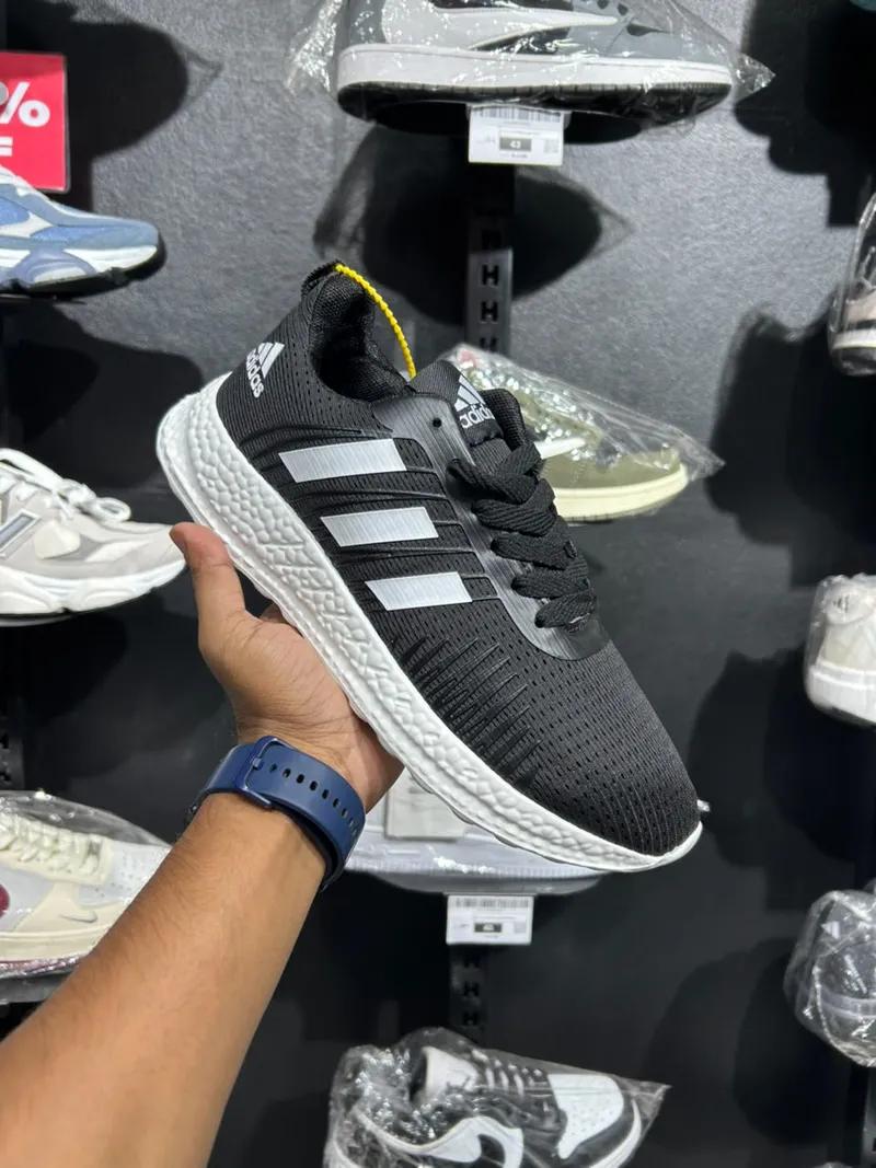 Adi Ultra-Light Running Shoe - Black