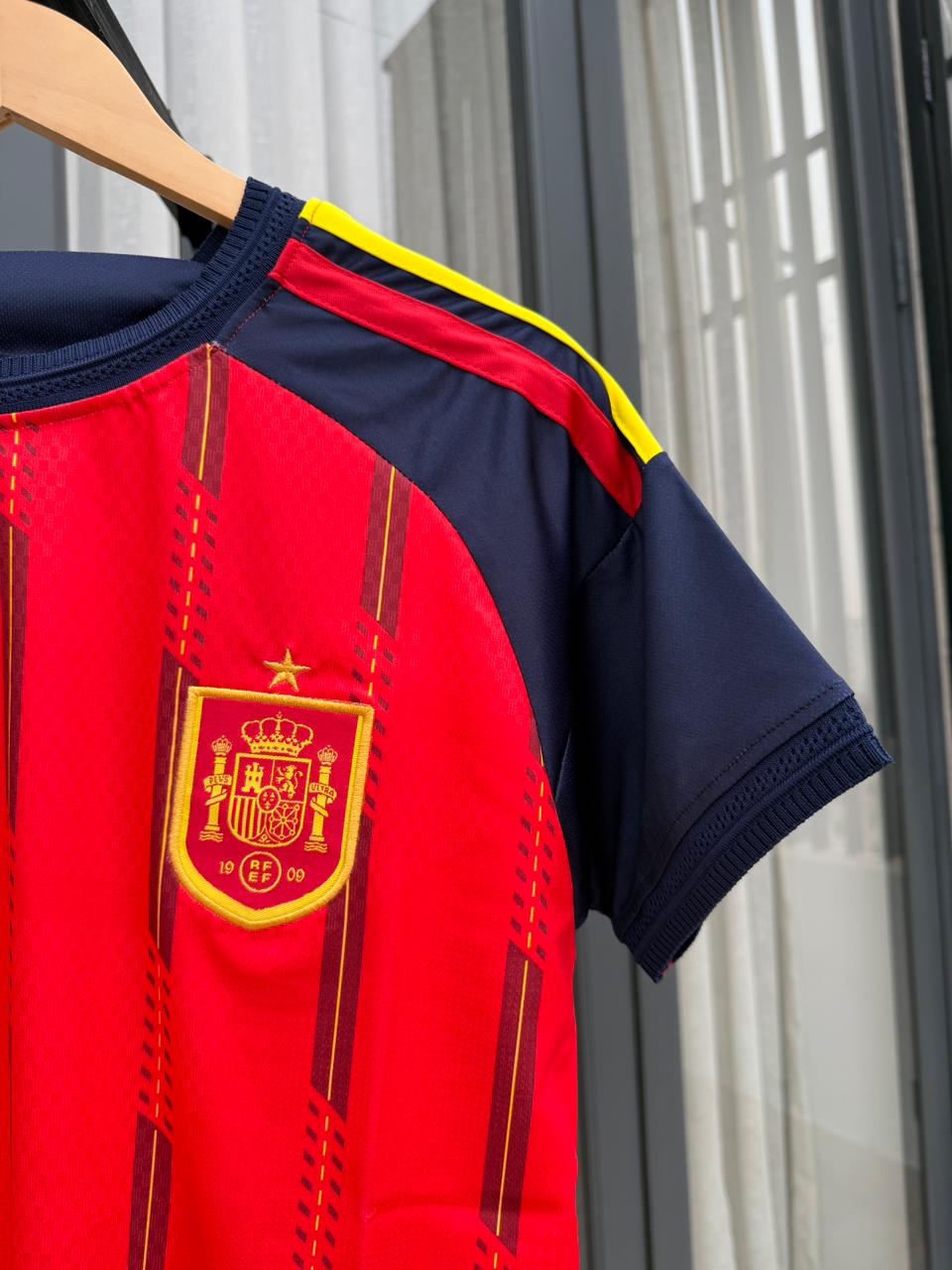 Spain Home Fan Edition World Cup 2026 Kit view 3